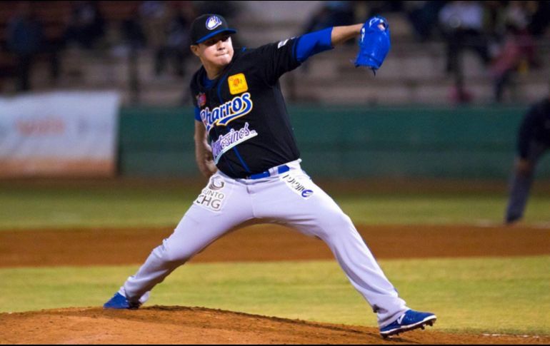 Manuel Flores cargó con la derrota anoche en el estadio stadio Manuel 