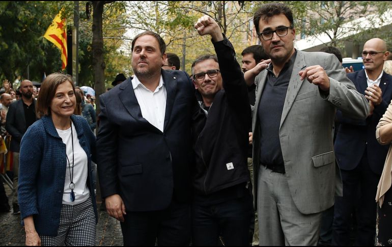 Oriol Junqueras (2i) y los demás políticos involucrados en el caso declararon ante el juez Pablo Llarena el pasado viernes. AP/ARCHIVO