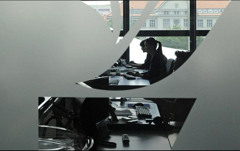 El 25 de noviembre, Vladímir Putin promulgó una ley que permite declarar agentes extranjeros a los medios de comunicación que reciben financiación desde el exterior. AFP/M. Cizek