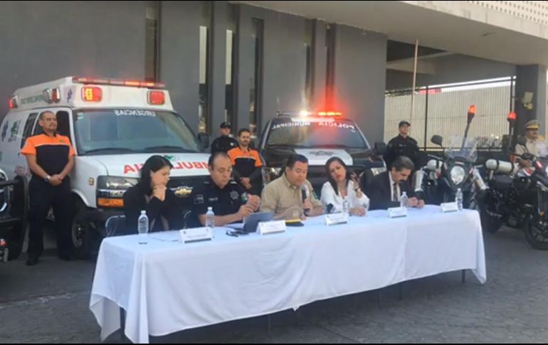 Funcionarios anuncian su compromiso con el bienestar de los zapopanos y los visitantes de este municipio durante las fiestas decembrinas. FACEBOOK/PoliciadeZapopan