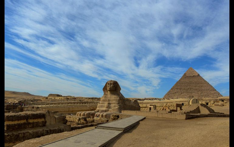 La Esfinge se ve en el complejo de las Pirámides de Giza se ven en la capital egipcia de El Cairo. AFP/M. El-Shahed