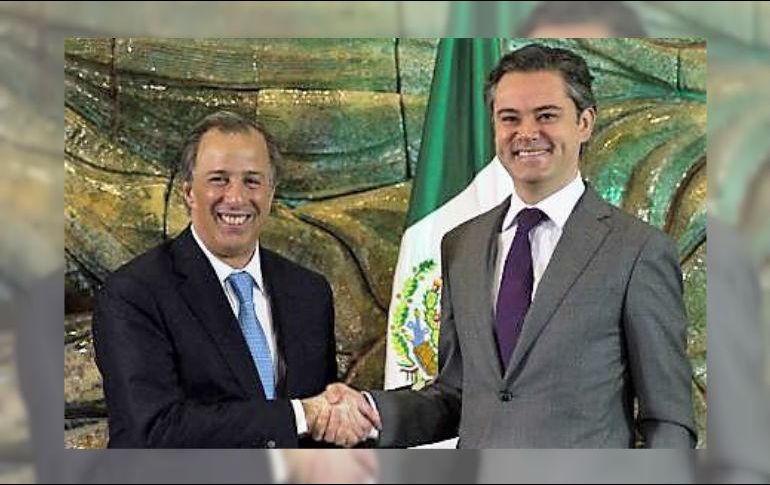 Ambos habrían conversado sobre el desarrollo del proceso electoral de cara al 2018. TWITTER / @aurelionuno