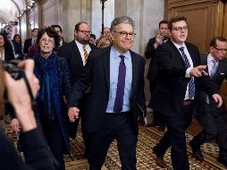 Franken se ha disculpado por cualquier conducta inapropiada, pero ha negado varias de las denuncias. AP / A. Harnik