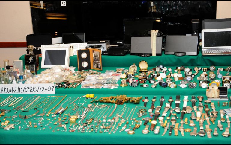 La Fiscalía relató que tras las detenciones, se consiguió decomisar al menos 50 relojes que los delincuentes portaban entre su equipaje. NTX / ARCHIVO