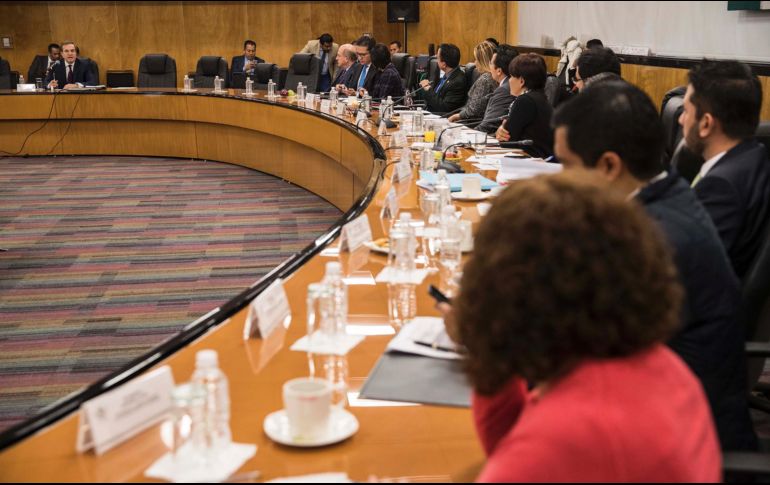 De acuerdo con el coordinador de los diputados del PRI, César Camacho, serán votados el próximo martes en el pleno de la Cámara de Diputados. SUN / C. Rogel