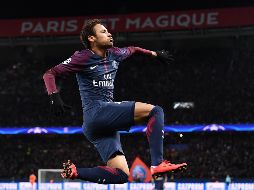 Neymar pasó del Barcelona al PSG este verano por 222 millones de euros. AFP/ARCHIVO