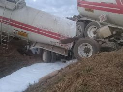 Hasta el momento, la autopista se mantiene cerrada a la circulación. ESPECIAL/ Protección Civil del Estado