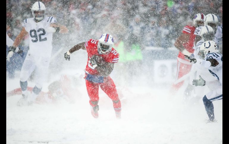 LeSean McCoy, de Buffalo, fue el jugador del partido, pues anotó mediante un acarreo de 21 yardas, cuando restaban 1:33 por jugar en el tiempo extra
