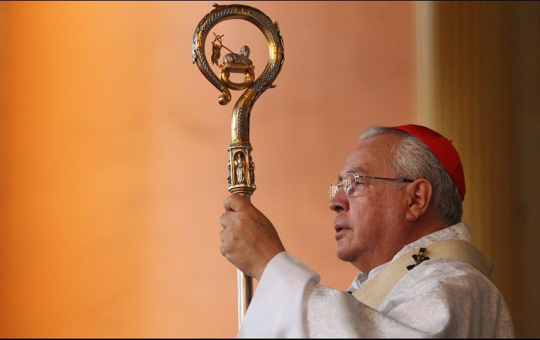 Robles recordó que la principal función de los servidores públicos es 