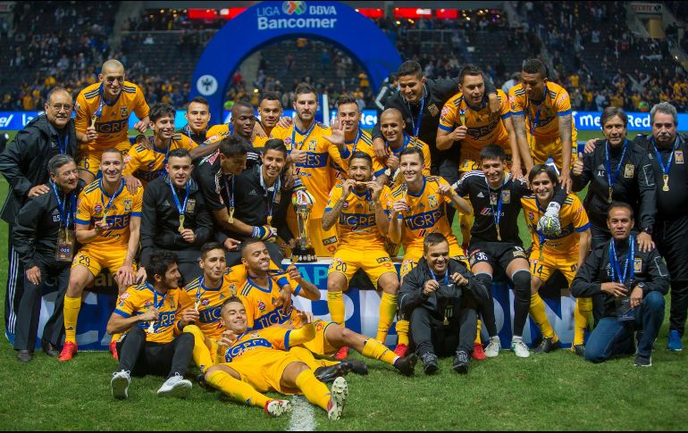 Tigres derrotó a Monterrey en el marcador global 3-2 y suma su sexto título de Liga. MEXSPORT / C. de Marchena