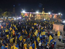 Los seguidores de los felinos salieron a las calles una vez que se dio el silbatazo final del cotejo de vuelta. SUN
