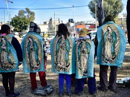 La visita de los fieles por los festejos a la virgen de Guadalupe se ha celebrado con saldo blanco. AFP / P. Pardo