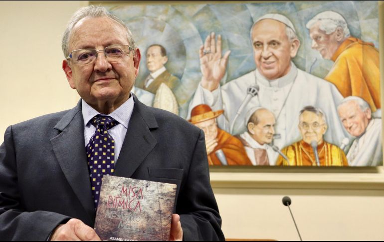 Mejía compuso todas las melodías de la misa con nuevos ritmos que incluyeron guitarra, órgano e, incluso, batería. NTX/A. Beltramo