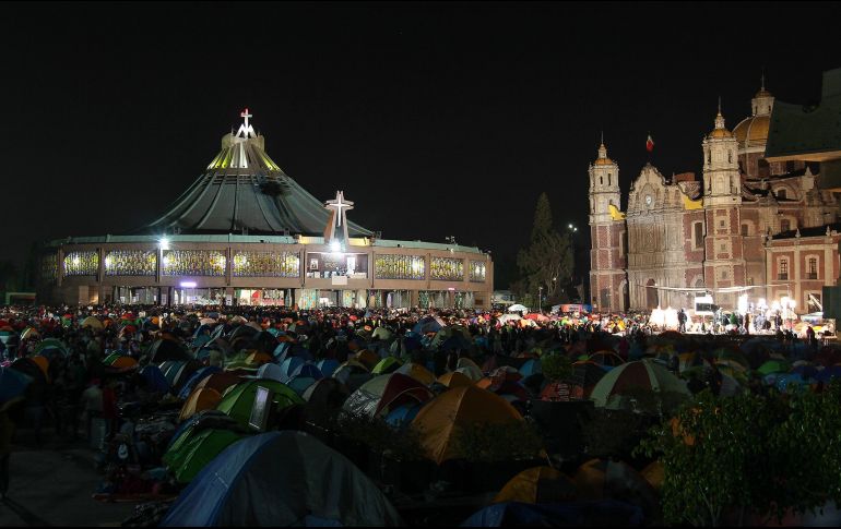 La antigua Basílica de Guadalupe inició su construcción en 1695, pero por su estado de deterioro se construyó un nuevo templo mariano en 1974 y dos años después abrió sus puertas. NTX / I. Hernández