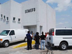 Los cuerpos fueron trasladados al Semefo de la capital para practicarles la necropsia de ley. SUN / ARCHIVO