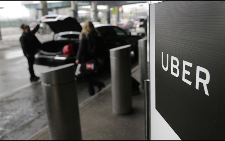 La compañía señala que podrán modificar las condiciones relativas a los servicios cuando lo considere oportuno. AP / ARCHIVO