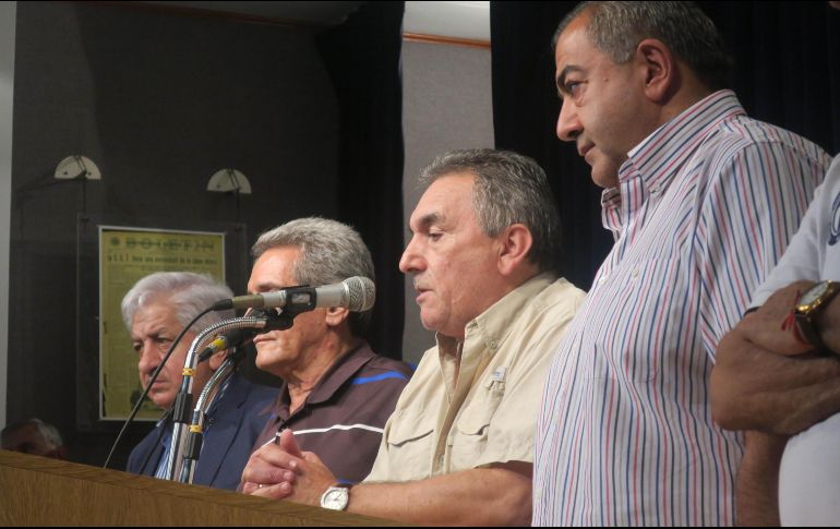 El Gobierno reitera que con los cambios que promulga, los jubilados ganarán más en 2018. EFE/ M. Guillén