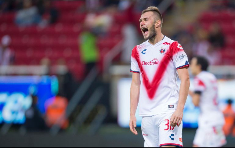 Álvarez Nuño disputó como titular con los escualos 12 de las 17 fechas del Apertura 2017. MEXSPORT/ARCHIVO