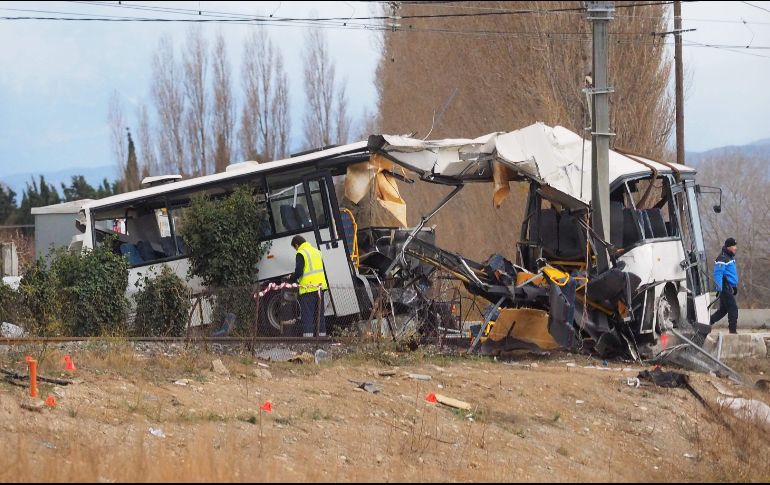 Los forenses lograron identificar a las víctimas, y las autoridades informaron a sus familias. AFP/ R. Roig