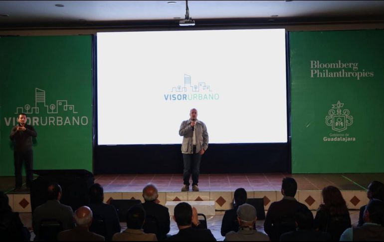 Enrique Alfaro durante la presentación de la plataforma Visor Urbano. FACEBOOK/EnriqueAlfaroR