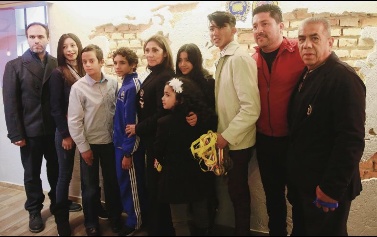 Taekwondoínes jaliscienses fueron reconocidos por la organización Moo Duk Kwan por sus logros en competencias nacionales durante este año. EL INFORMADOR/M. Vargas