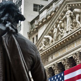 Wall Street sube en espera a aprobación de reforma fiscal en EU