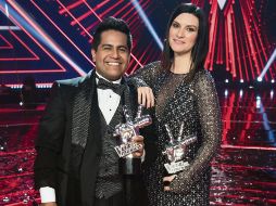 Luis Adrián y Laura Pausini. El concursante, agradecido con su “coach” a lo largo del concurso. CORTESÍA TELEVISA
