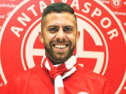 Ménez ha militado en diferentes equipos europeos, entre ellos el Monaco y el PSG de la Liga de Francia, el Milan y la Roma de Italia. ESPECIAL / antalyaspor.com.tr