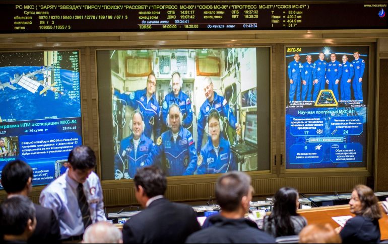 Una cápsula Soyuz transportó a Scott Tingle, el ruso Anton Shkaplerov y el japonés Norishige Kanai. EFE/ NASA-J. Kowsky