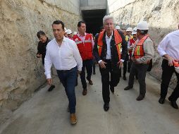 Dentro del túnel de la estación Normal aseguró que la obra va en tiempo y forma. EL INFORMADOR / G. Gallo