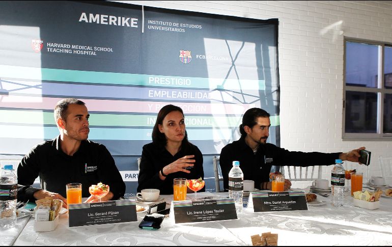 Los directores académicos Gerard Pijoan, Irene López y Daniel Arguedas explicaron el enfoque que tendrán los alumnos. EL INFORMADOR/A. Camacho