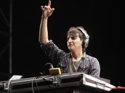 Gil puntualiza que le gusta mucho estar al frente de una tornamesa, es un 