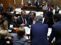 Buscan evitar nombramiento por insaculación, pero el PRI reitera su apoyo a Verónica Batres y MC  a Gerardo Ignacio de la Cruz. FACEBOOKlegislativojal