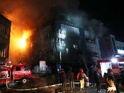 Señalan que en el edificio había varios restaurantes, un gimnasio, el baño público y una instalación para prácticas de golf. EFE /