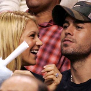 Enrique Iglesias alza "muralla" antipaparazzi para proteger a gemelos