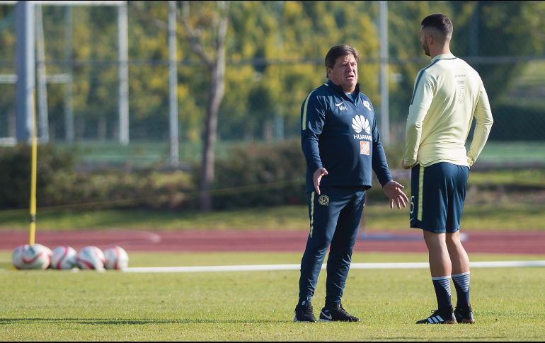 Herrera dice que aún no ha recibido instrucciones de la directiva acerca de las situaciones de Romero, Quintero y Rodríguez. MEXSPORT/ARCHIVO