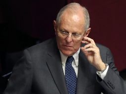 Kuczynski enfrentó un proceso de remoción apenas ocho días después de que se le vinculara con Odebrecht. EFE / E. Arias