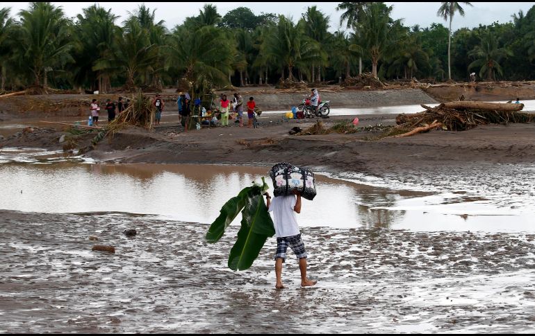La provincia de Lanao del Norte es la más afectada por la tormenta con al menos 62 muertos y numerosos daños materiales. EFE/ J. Maitem