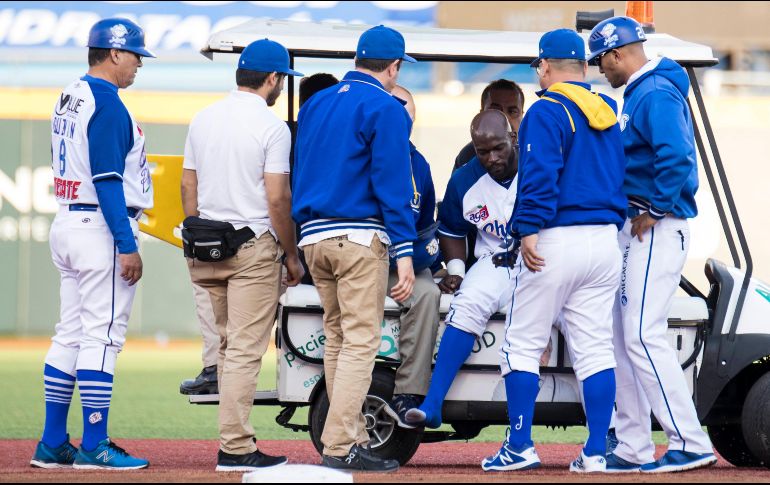 El lugar de Alford será ocupado momentáneamente por el mexicano Carlos Figueroa. ESPECIAL/Cortesía Charros de Jalisco