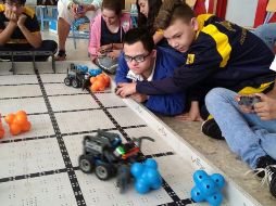 El proyecto “Creando sonrisas con robots VEX” ha ganado el Premio Estatal de Innovación, Ciencia y Tecnología en la categoría de “Divulgación”. ESPECIAL