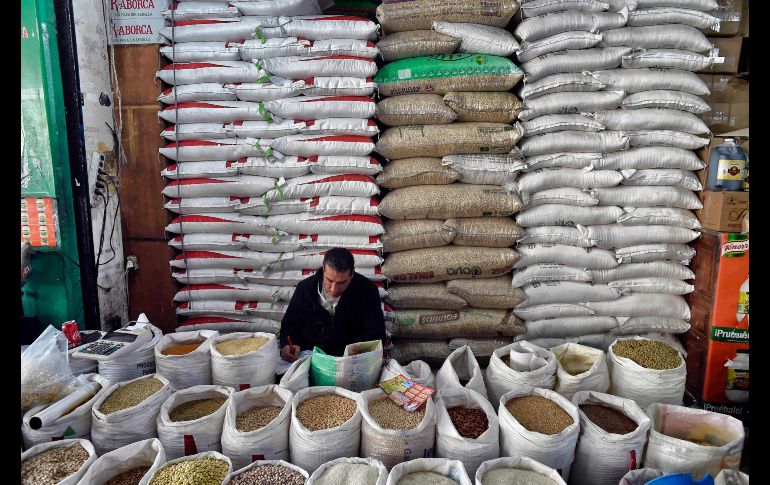 La oferta de granos.