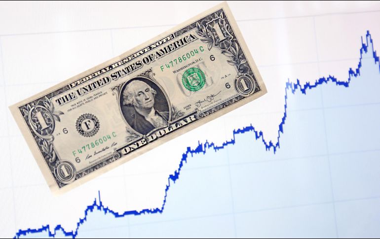 De acuerdo con el Banco de México el tipo de cambio es de 19.7223 pesos. NTX / ARCHIVO