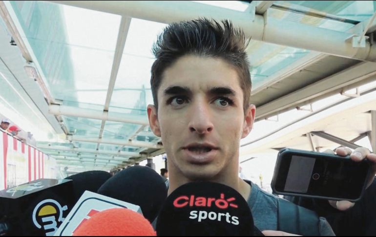 El “Conejito” viajó ayer junto con el resto del plantel rumbo a Cancún, en donde a partir de hoy inician la segunda etapa de trabajos de pretemporada. EL INFORMADOR/J. Robles