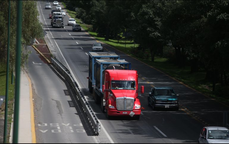 Los fulles deberán circular a una velocidad máxima de 80 kilómetros por hora. EL INFORMADOR/Archivo