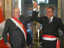 El presidente peruano tomó el juramento de Vicente Romero como nuevo ministro del Interior, en reemplazo de Basombrío. EFE / ESPECIAL