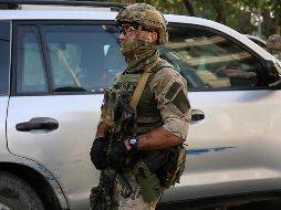 Miembros del grupo kurdo-sirio Unidades de Protección del Pueblo (YPG) arrestaron a Thomas Barnouin el pasado día 17. AP/ARCHIVO