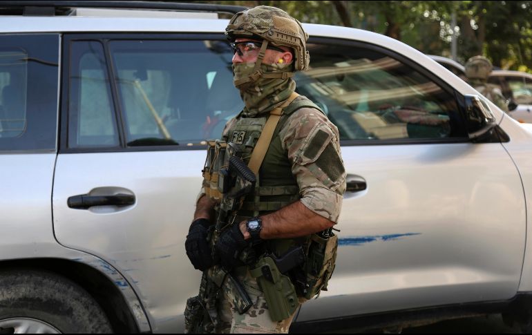 Miembros del grupo kurdo-sirio Unidades de Protección del Pueblo (YPG) arrestaron a Thomas Barnouin el pasado día 17. AP/ARCHIVO