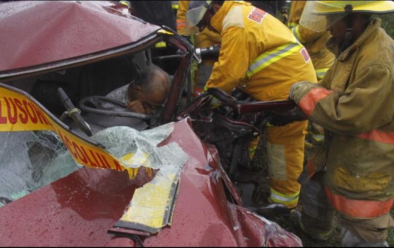 En el lugar fallecen cuatro hombres y una mujer, y otro más cuando recibía atención hospitalaria. EL INFORMADOR / ARCHIVO