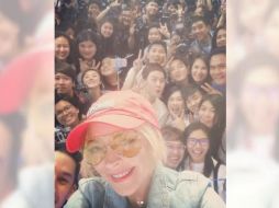 Lohan se dijo bendecida ya que su “chamán” le aseguró que la mordedura de una serpiente da buena suerte y energía positiva. INSTAGRAM/ lindsaylohan