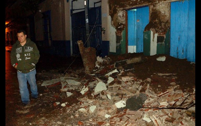 OAXACA, OAXACA (08/SEP/2017).- En esta entidad se reportan varios derrumbes. En costas de Oaxaca y Chiapas se activó la alerta por tsunami. SUN